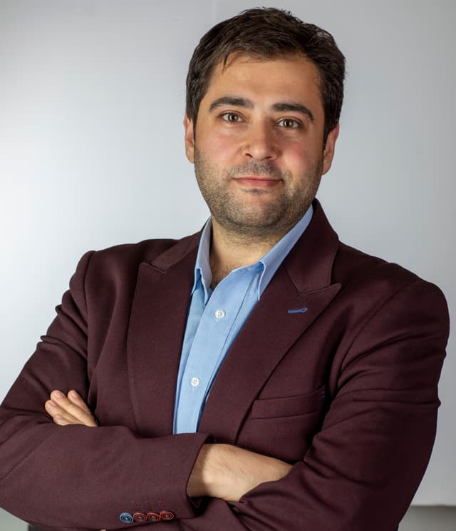 حمزة فهد زايد